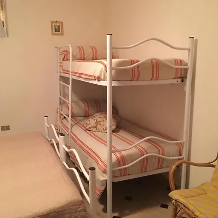 Rosa Apartment